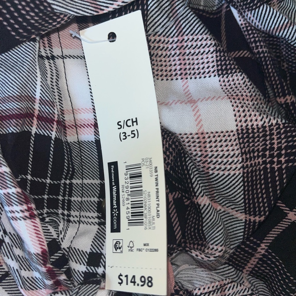 2 button ups - Picture 5 of 5